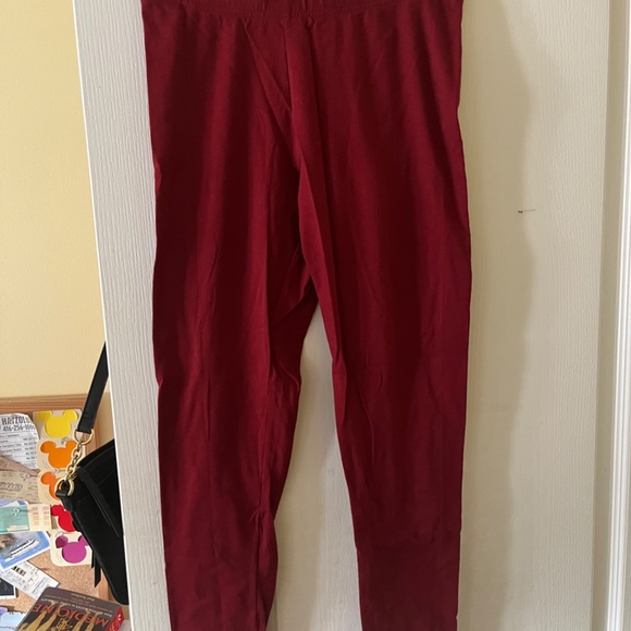 Old Navy Size small burgundy leggings - Picture 2 of 2